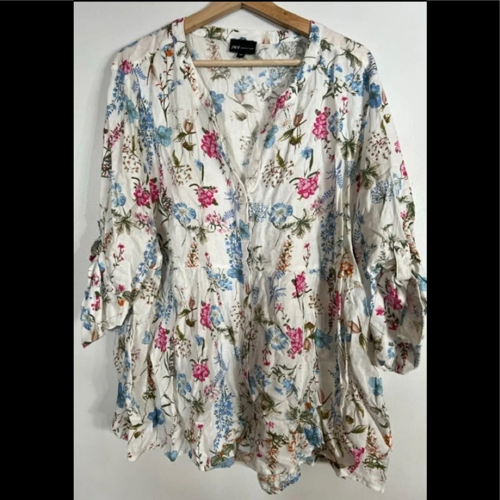 Flowered quarter length sleeve linen shirt